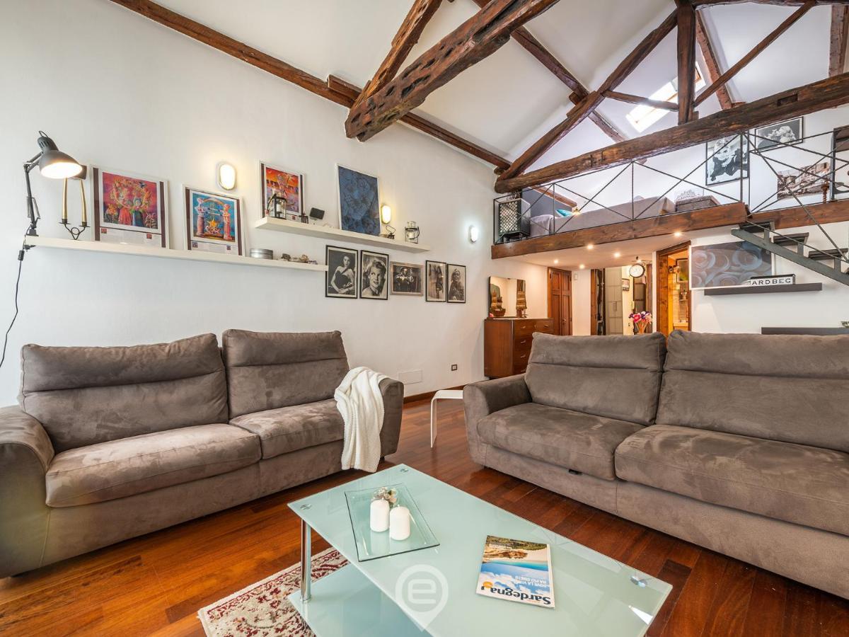 Loft Corso 86 Apartment Cagliari Bagian luar foto