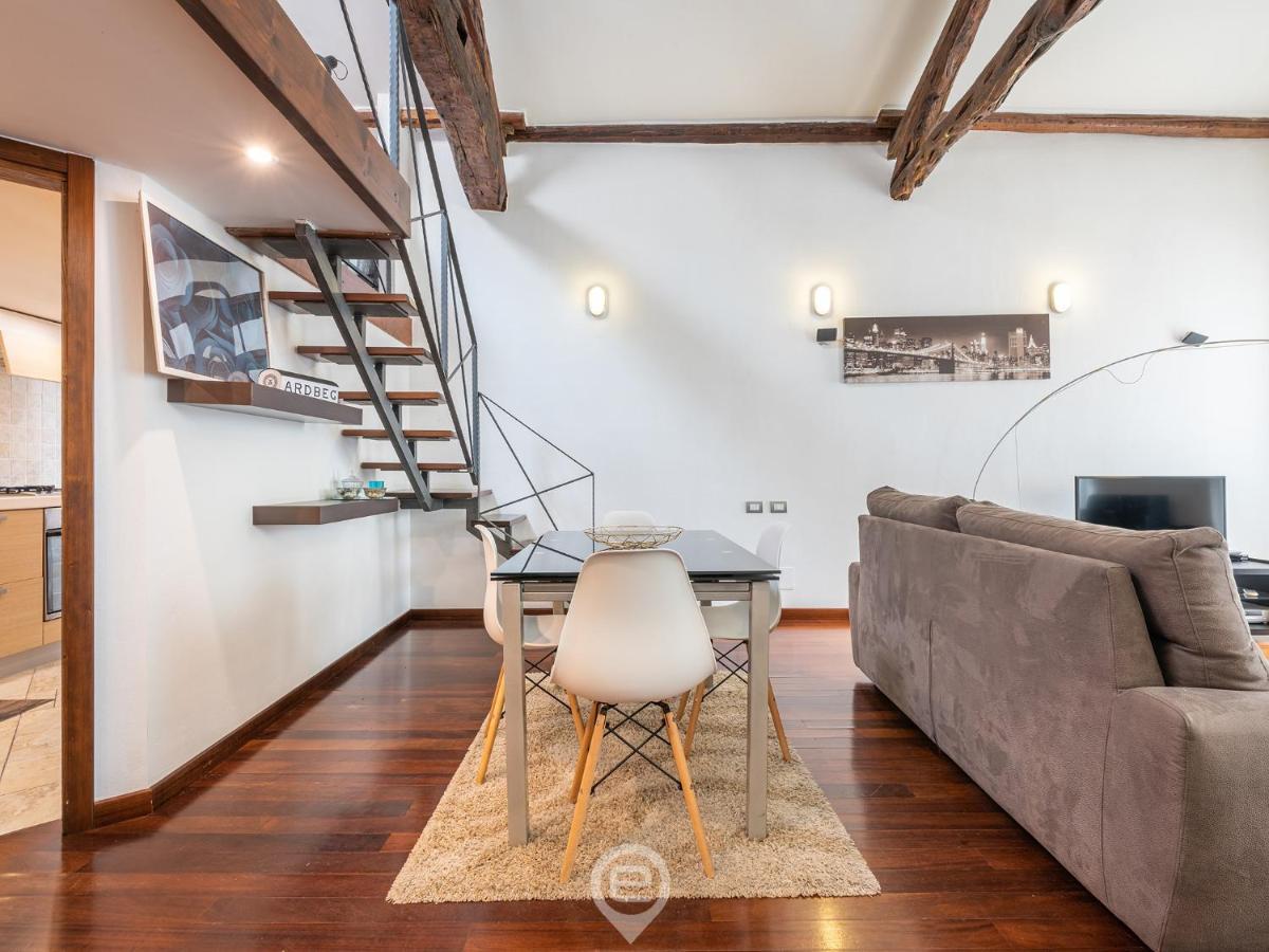 Loft Corso 86 Apartment Cagliari Bagian luar foto