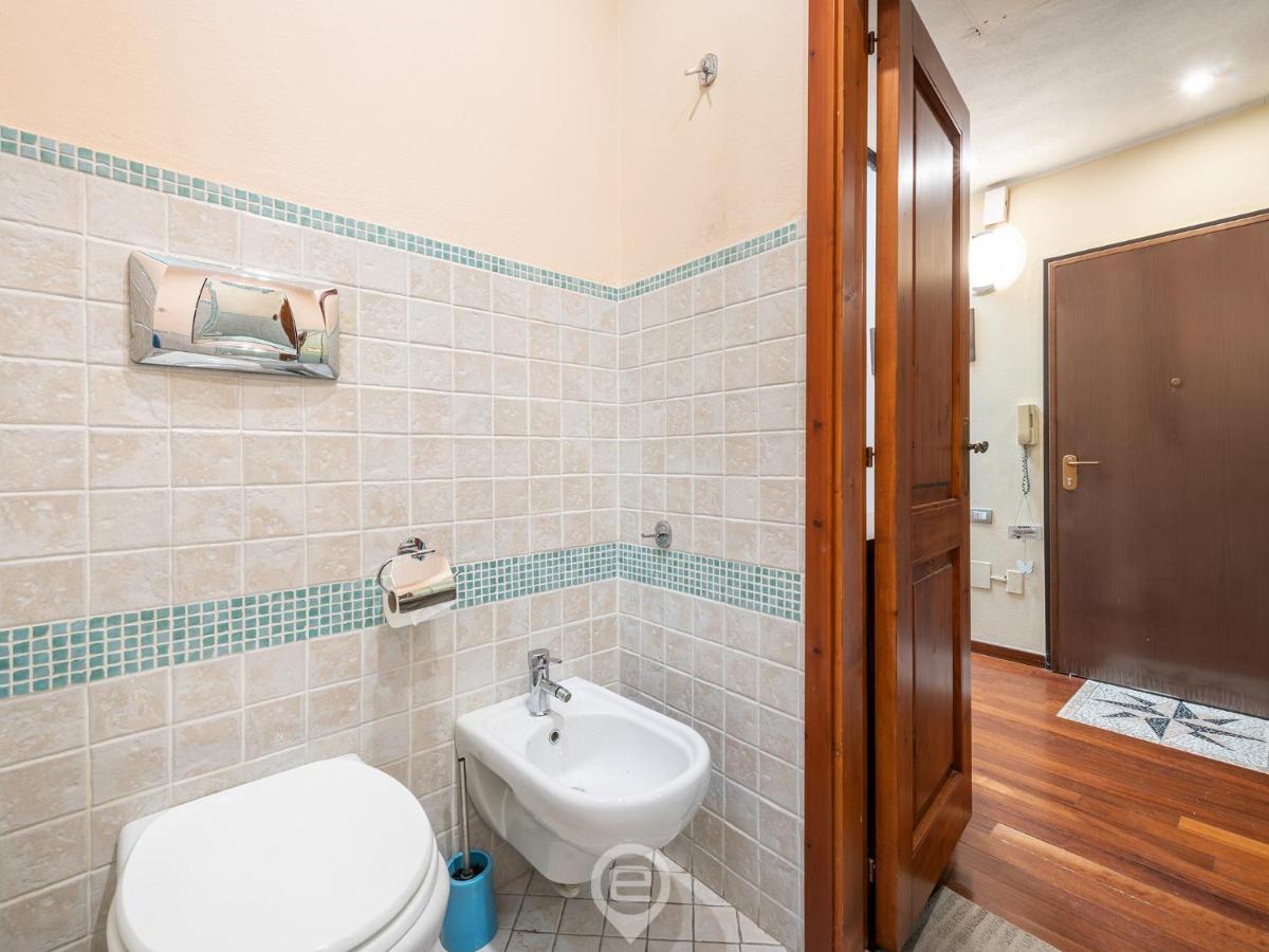 Loft Corso 86 Apartment Cagliari Bagian luar foto
