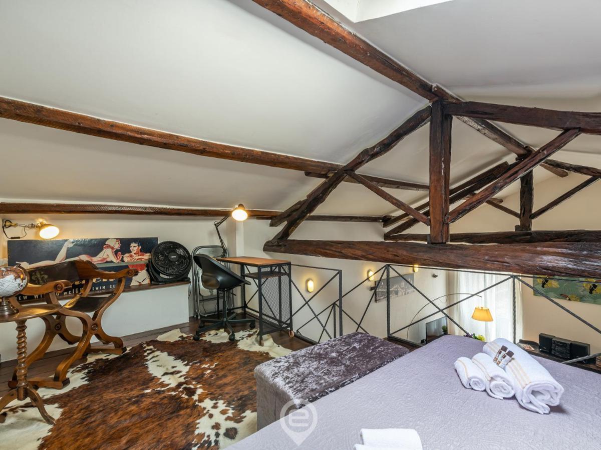 Loft Corso 86 Apartment Cagliari Bagian luar foto